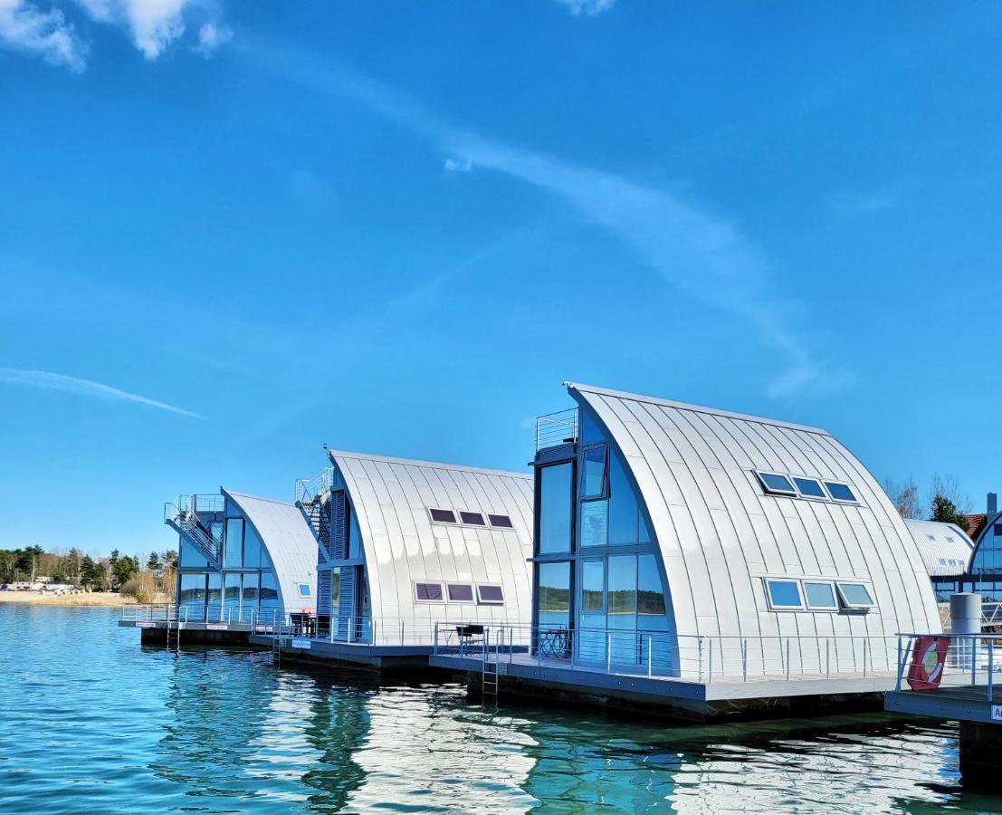 Schwimmendes Ferienhaus Sky Elsterheide Eksteriør bilde