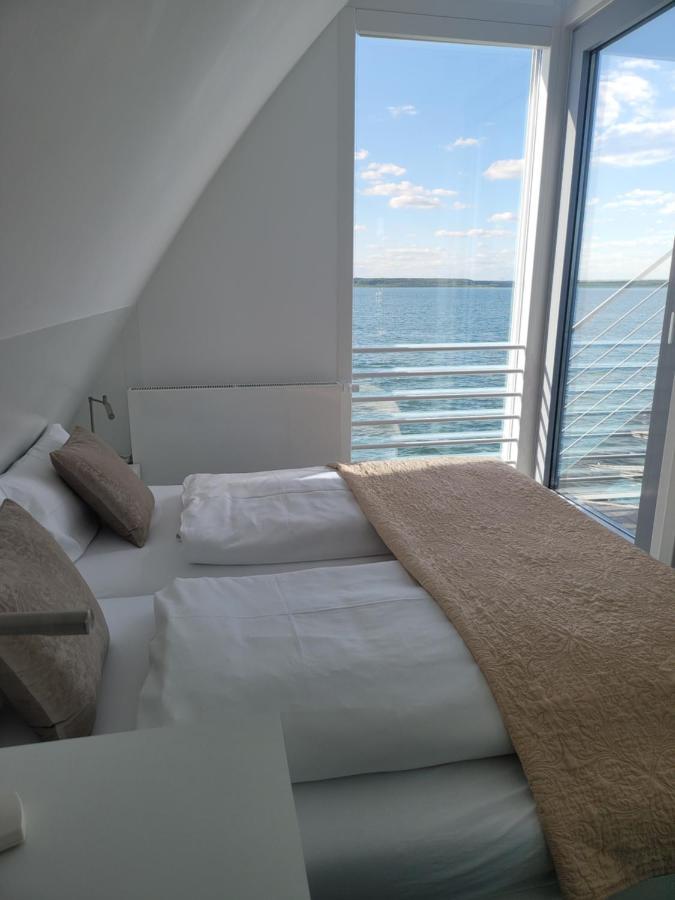 Schwimmendes Ferienhaus Sky Elsterheide Eksteriør bilde